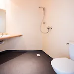 Logis Restaurant Le Cours Hotel Saint-Gilles (Gard)