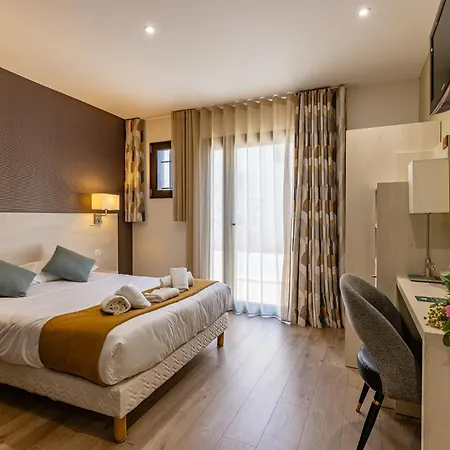 Logis Restaurant Le Cours Ξενοδοχείο